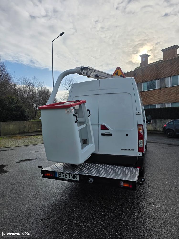 Renault Master Plataforma Elevatória - 5