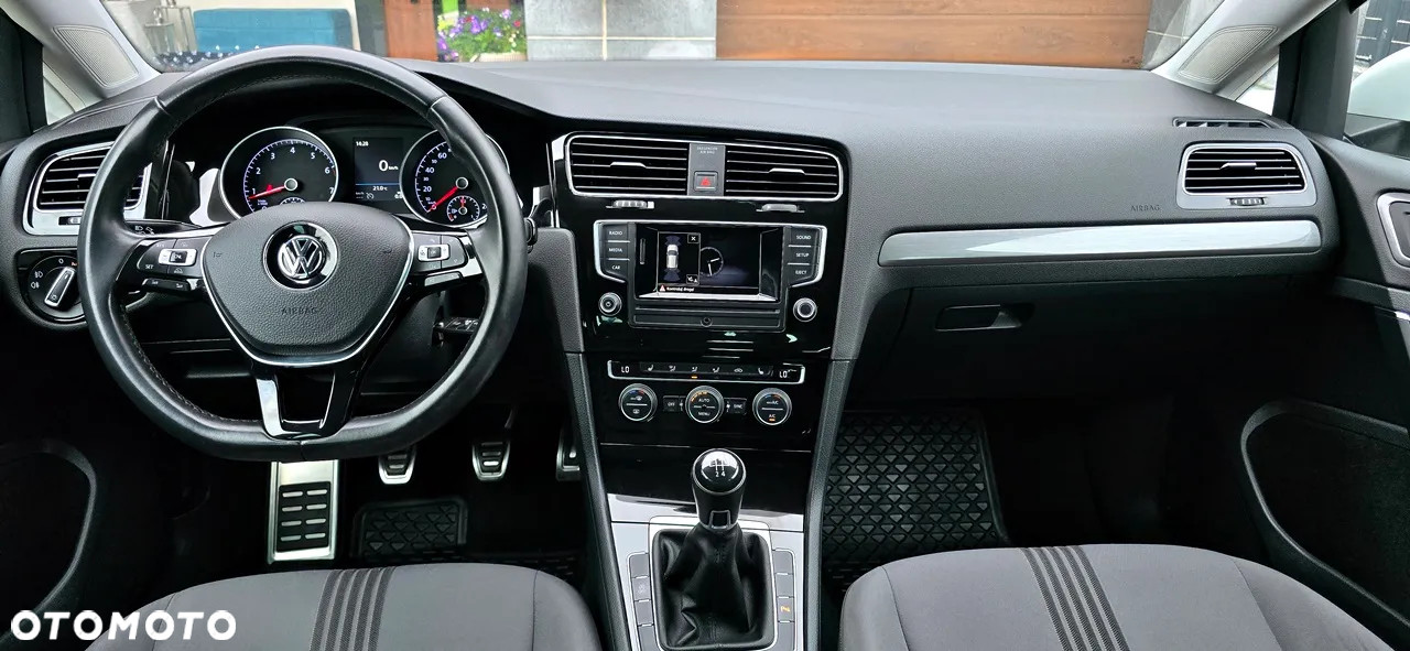 Volkswagen Golf VII 1.4 TSI BMT Comfortline - 10