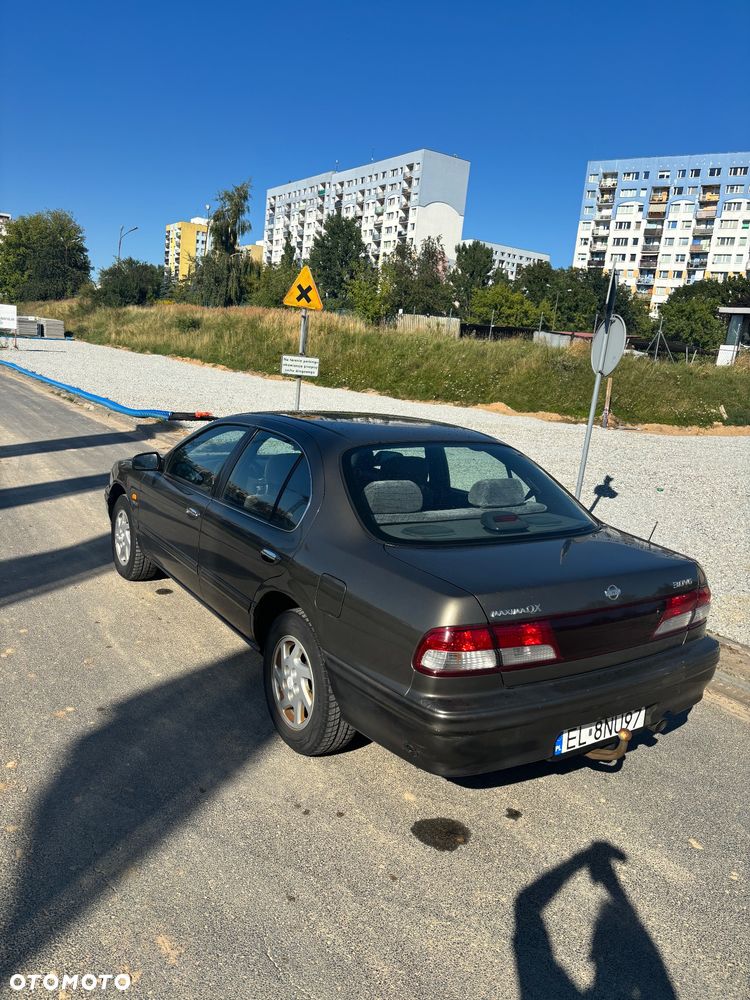 Nissan Maxima - 6