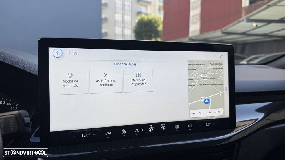 Ford Focus 1.0 EcoBoost MHEV ST-Line - 40