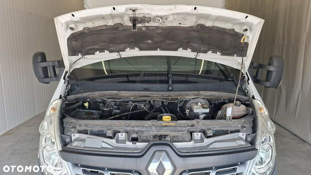 Renault Master - 15