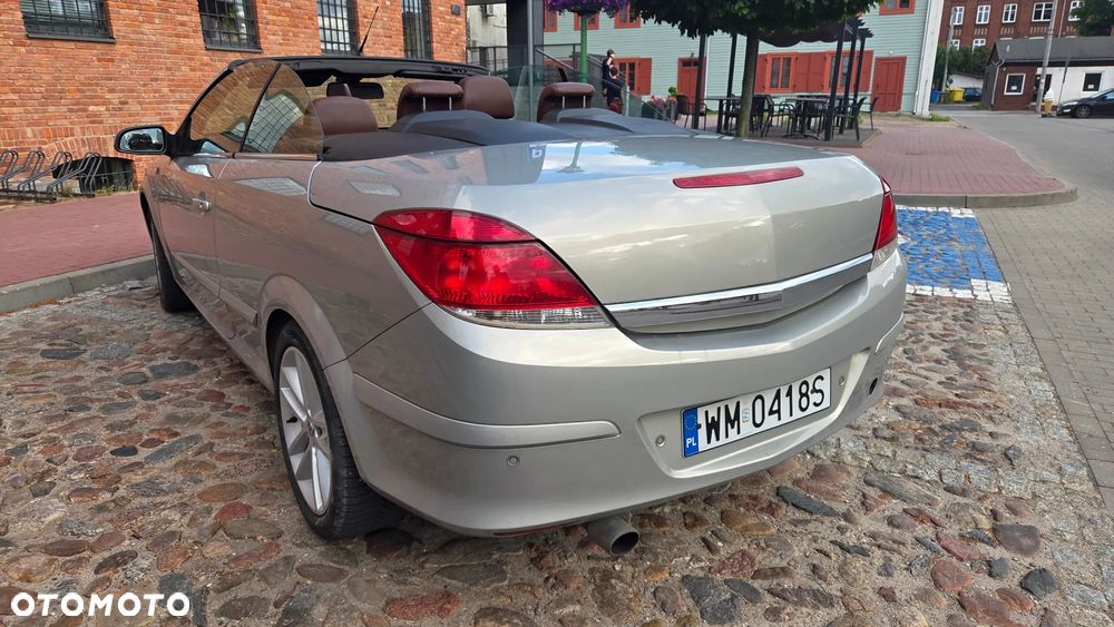 Opel Astra 1.8 Enjoy - 11