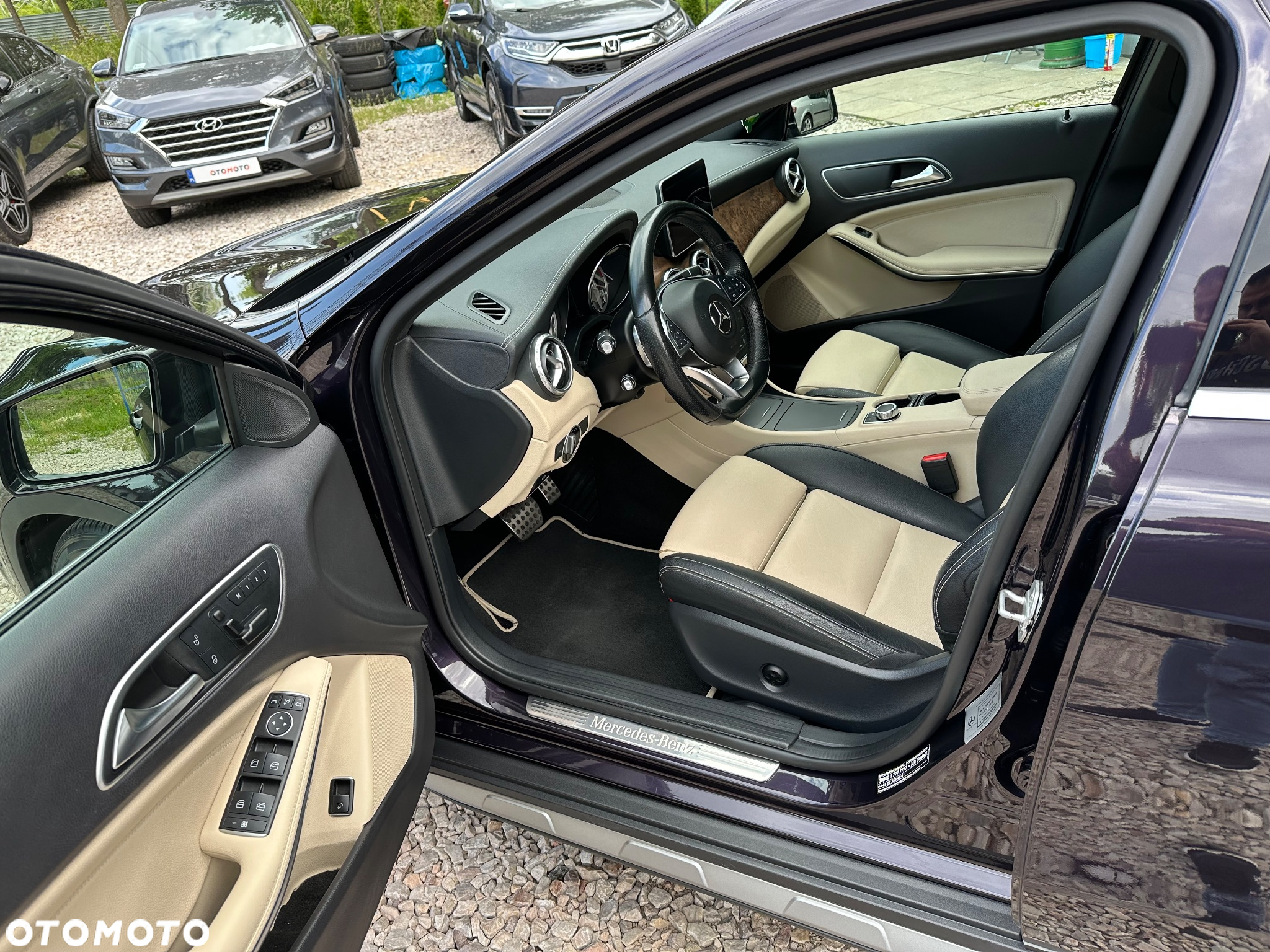 Mercedes-Benz GLA 250 4-Matic - 12