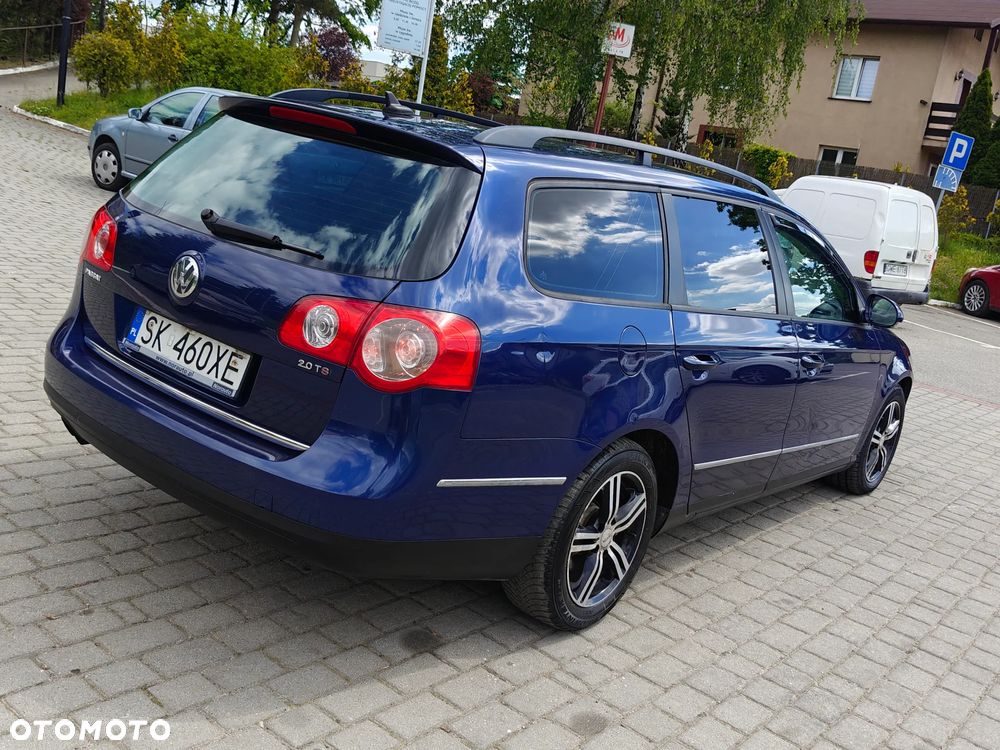 Volkswagen Passat 2.0 TDI DPF Comfortline - 11