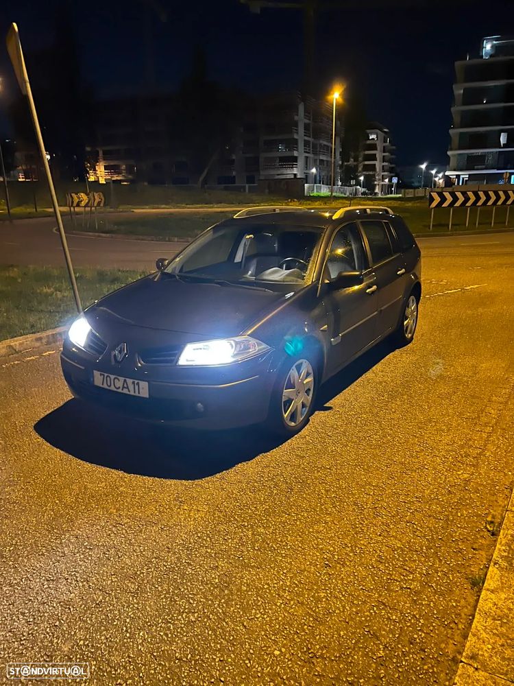 Renault Mégane Break 1.5 dCi Dynamique Luxe - 2