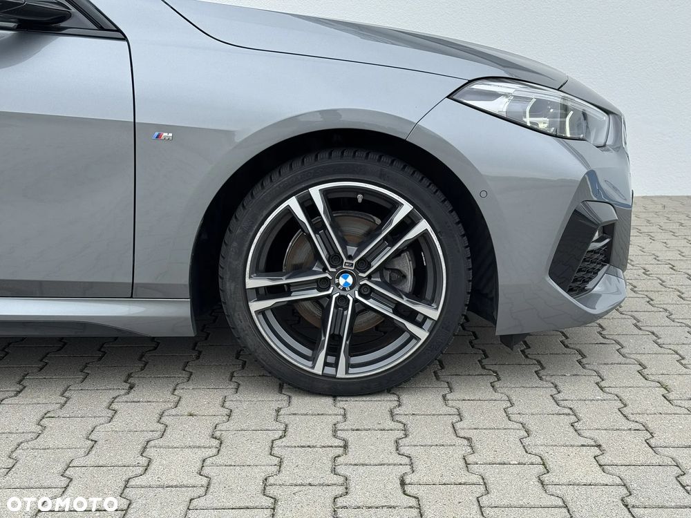 BMW Seria 2 218i - 8
