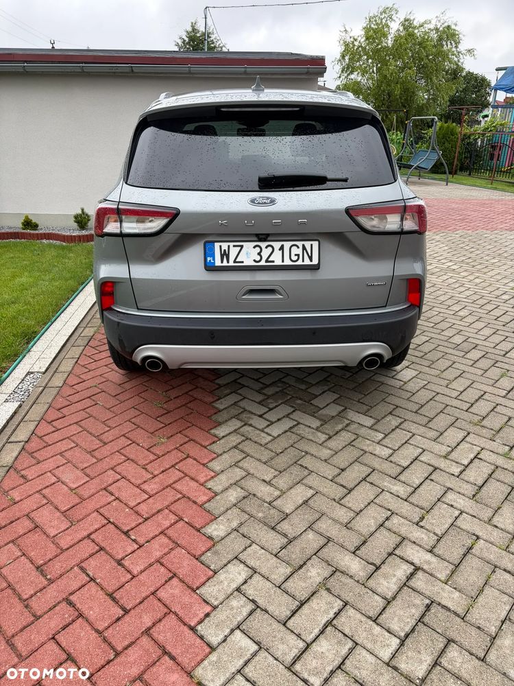 Ford Kuga - 4