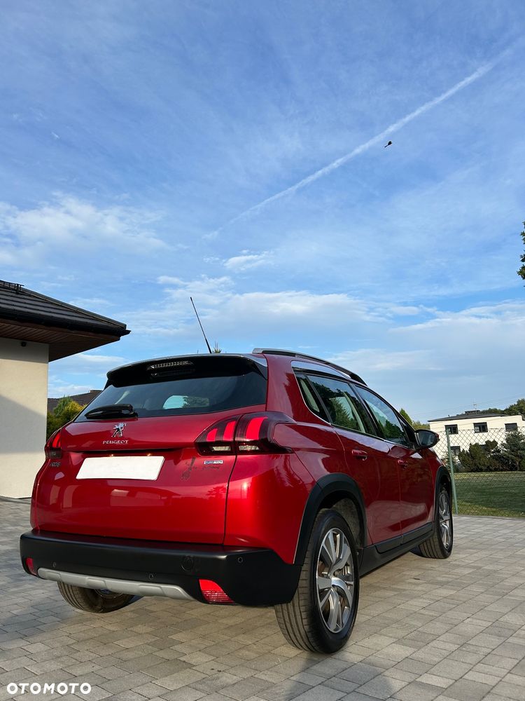 Peugeot 2008 - 9