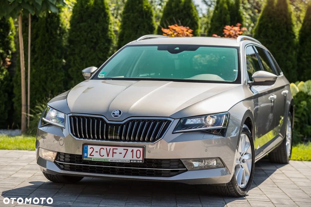 Skoda Superb 2.0 TDI Sportline - 5