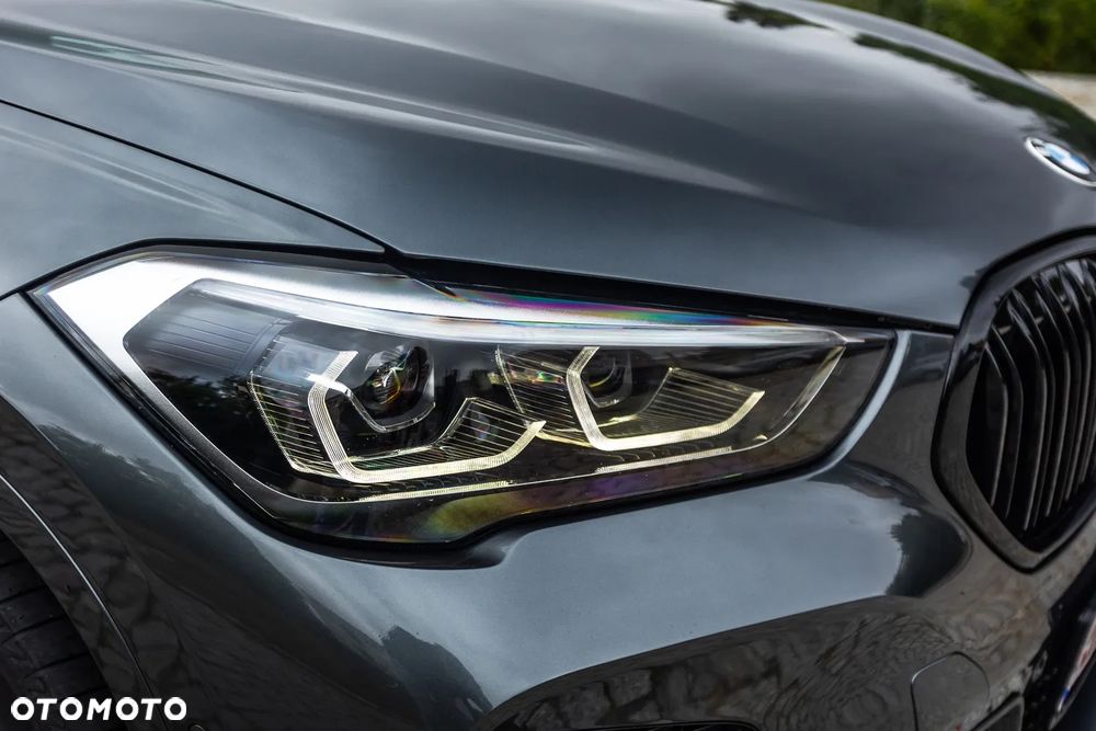 BMW X1 - 13
