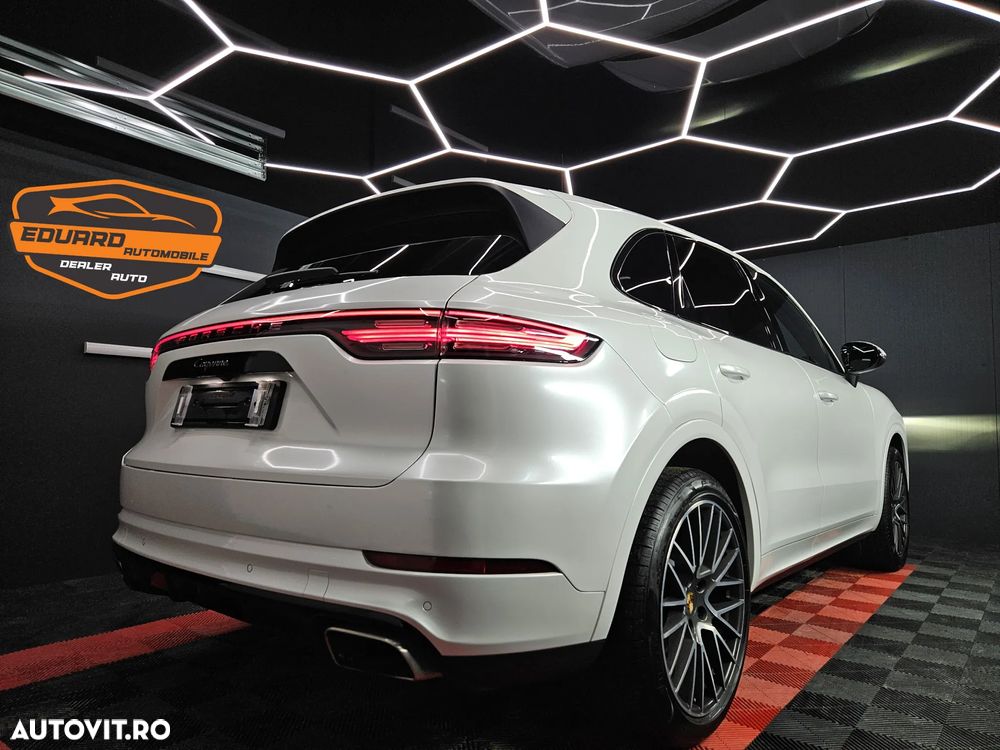 Porsche Cayenne Tiptronic S - 36