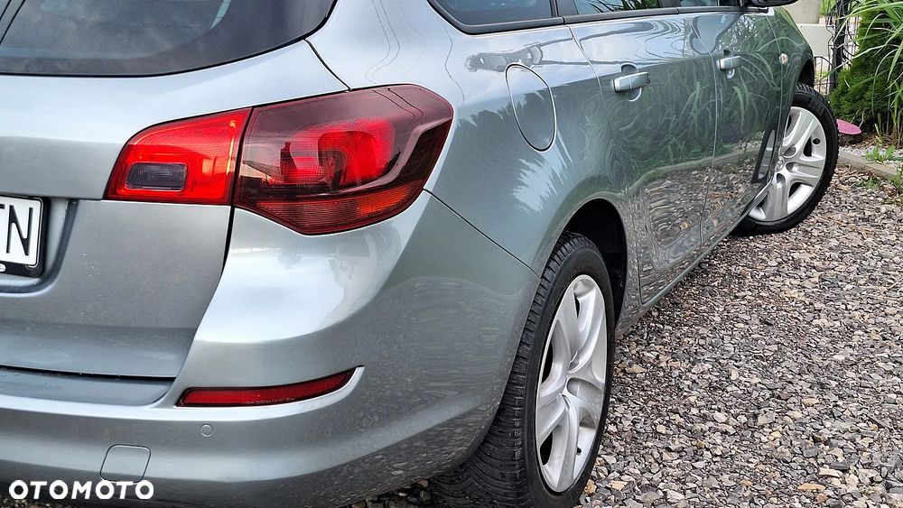 Opel Astra 1.4 Turbo - 35