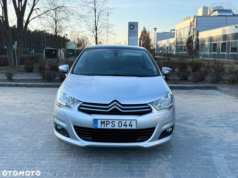 Citroën C4 e-HDi 115 Exclusive - 24