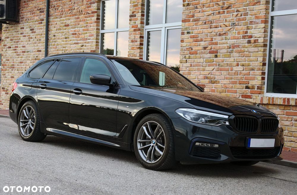 BMW Seria 5 520d xDrive M Sport Edition - 9