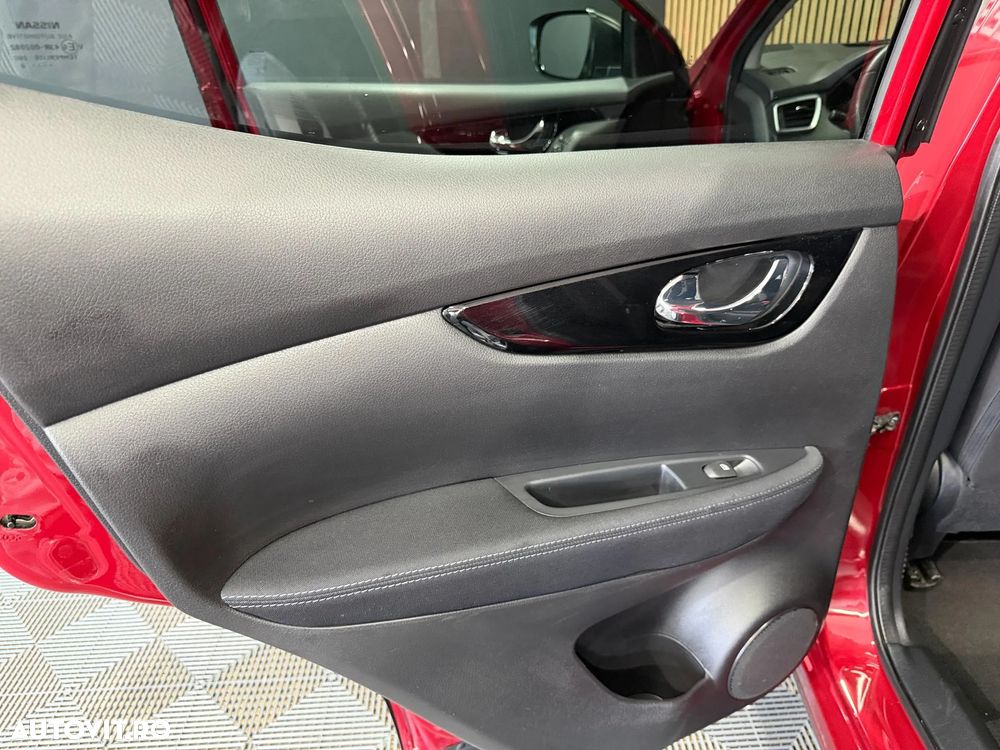 Nissan Qashqai 1.5 DCI DCT ACENTA - 22