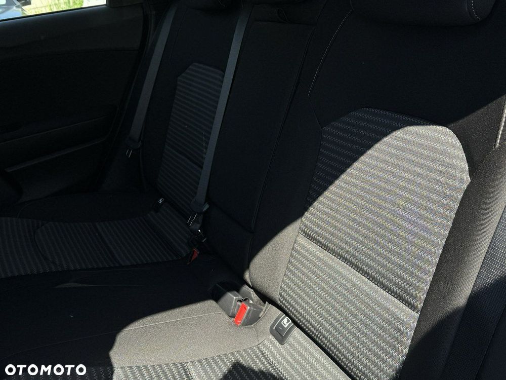 Kia Ceed 1.5 T-GDI M - 8