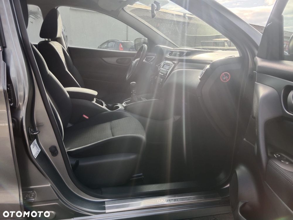 Nissan Qashqai 1.2 DIG-T Acenta - 12
