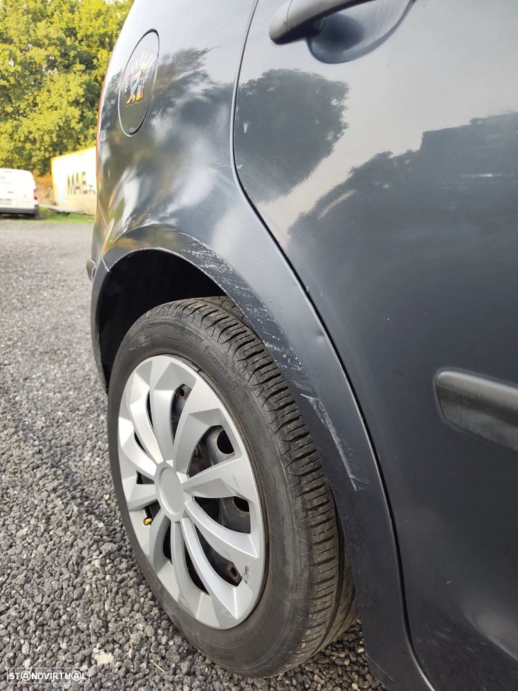 VW Polo 1.2 Confortline - 13