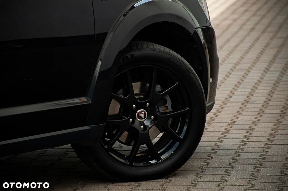 Fiat Freemont 2.0 Multijet Black Code AWD - 22
