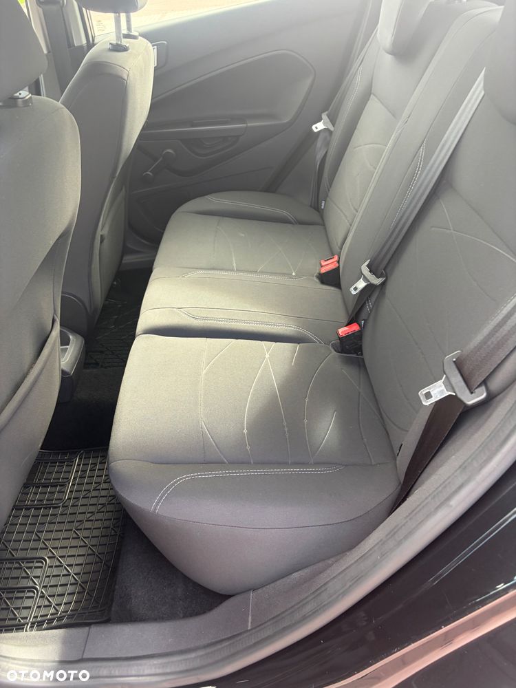 Ford Fiesta 1.0 EcoBoost Titanium - 8