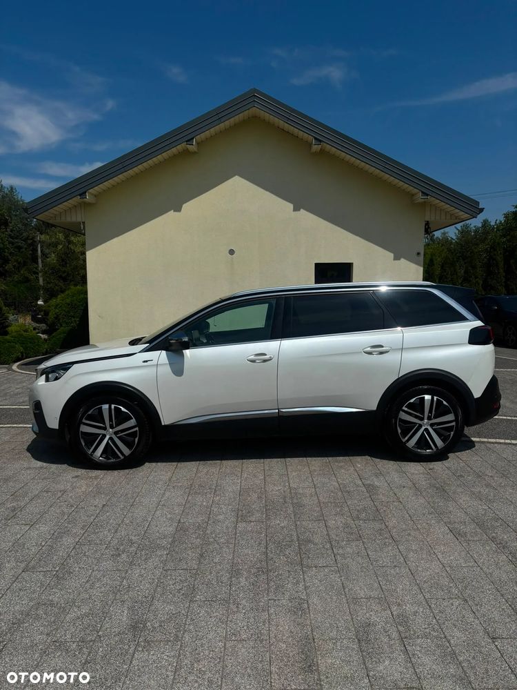 Peugeot 5008 - 5