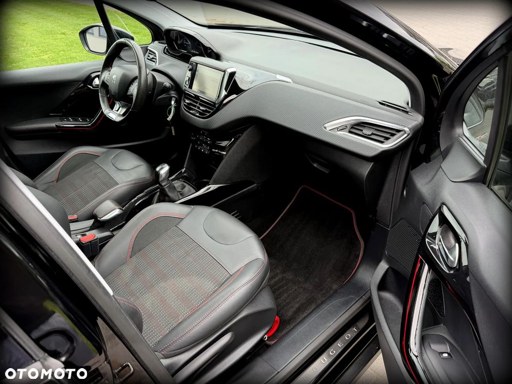 Peugeot 2008 PureTech 110 Stop&Start GT-Line Edition - 25