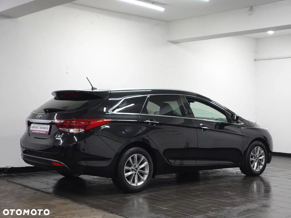 Hyundai i40 Kombi blue 1.7 CRDi Trend - 9