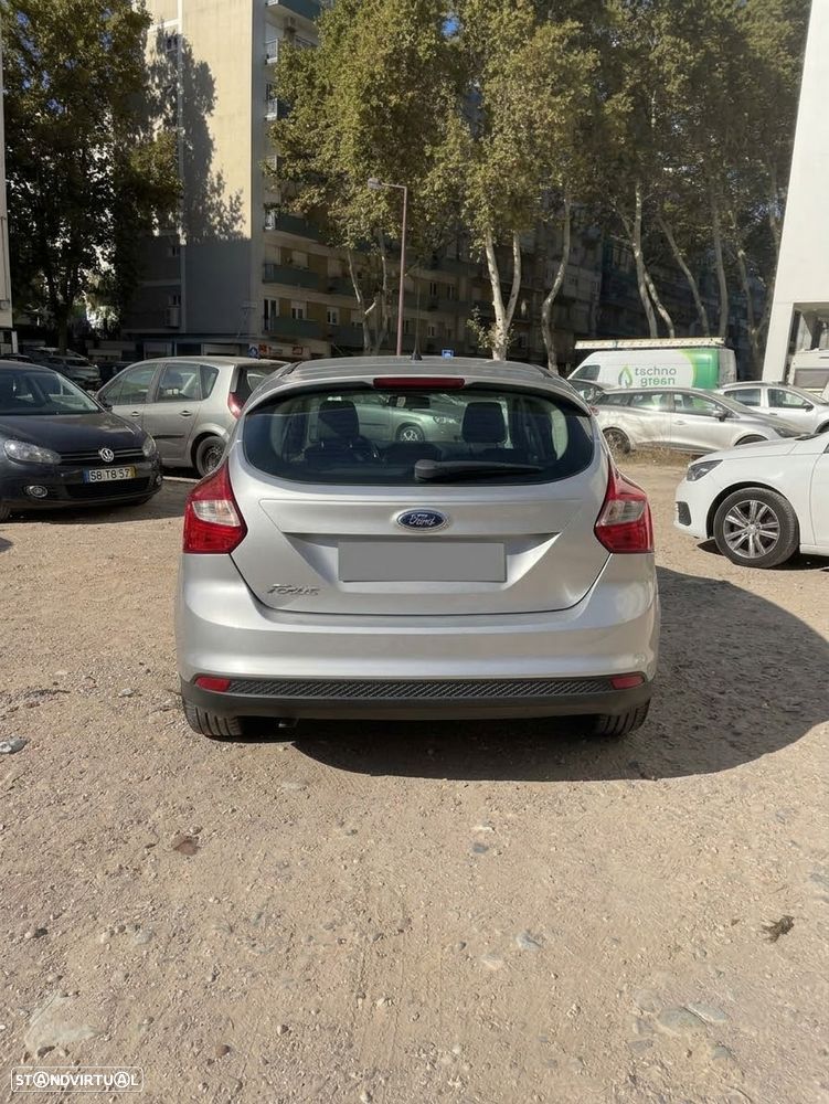 Ford Focus 1.6 TDCi Titanium - 2