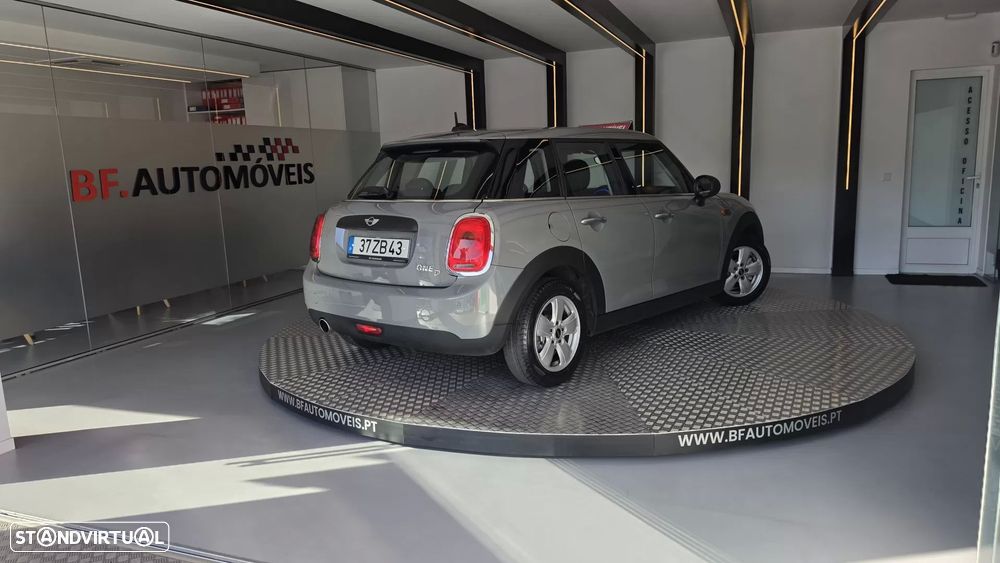 MINI 5 Portas - 18