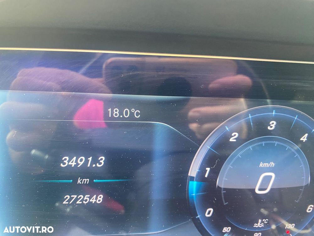 Mercedes-Benz E 220 BlueTEC 9G-TRONIC Avantgarde - 11