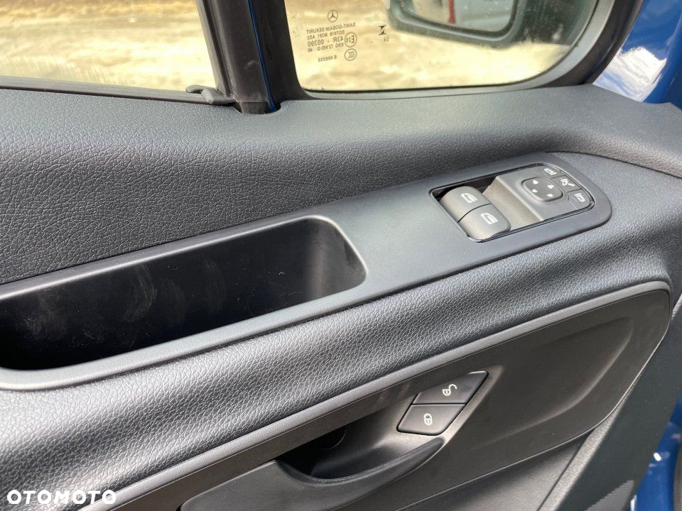 Mercedes-Benz Sprinter - 5