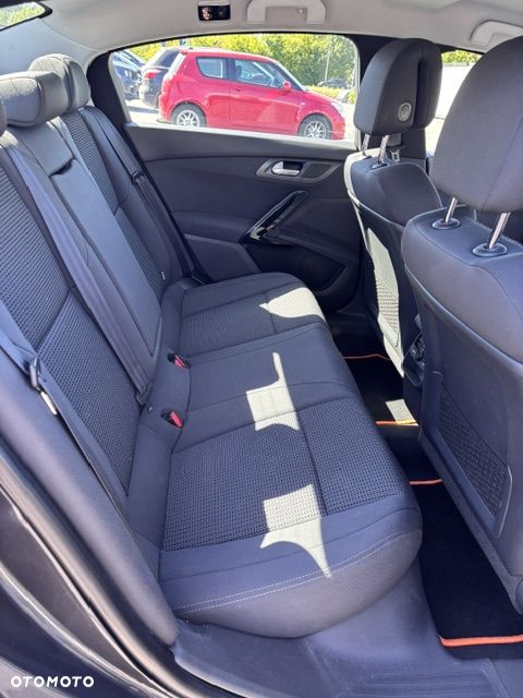 Peugeot 508 1.6 e-THP Active S&S - 11