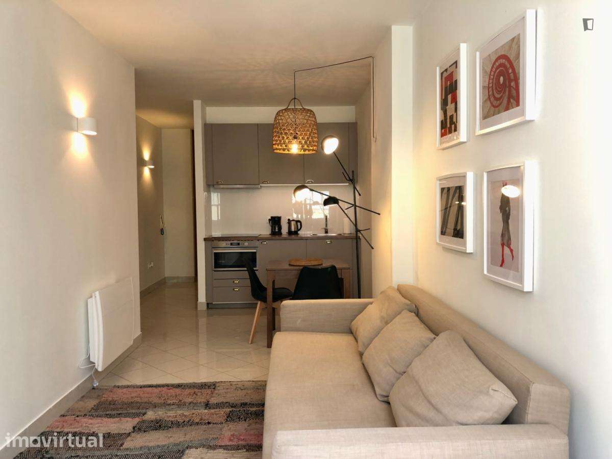 Apartamento com 1 quartos - localizado em Cedofeita Porto - Grande imagem: 5/7