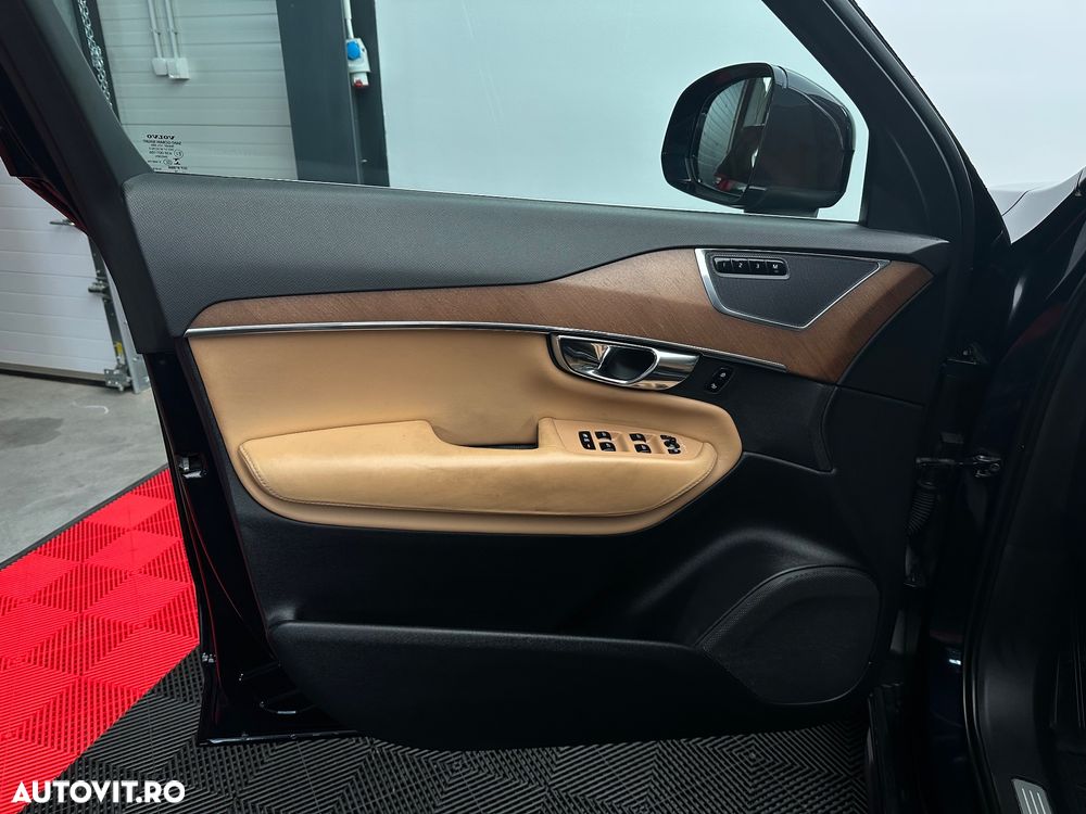 Volvo XC 90 D5 AWD Geartronic Inscription - 19