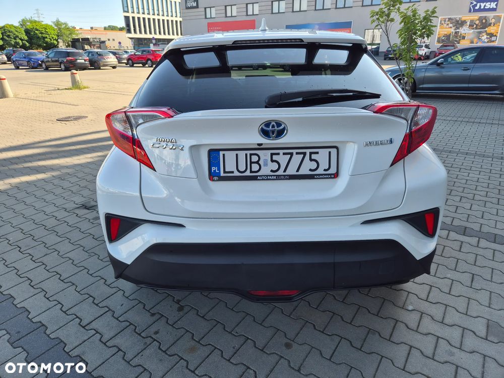 Toyota C-HR - 4