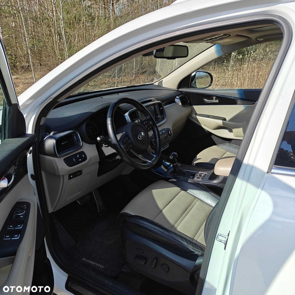 Kia Sorento - 7