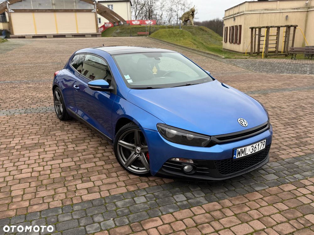 Volkswagen Scirocco 2.0 TDI Edition - 2