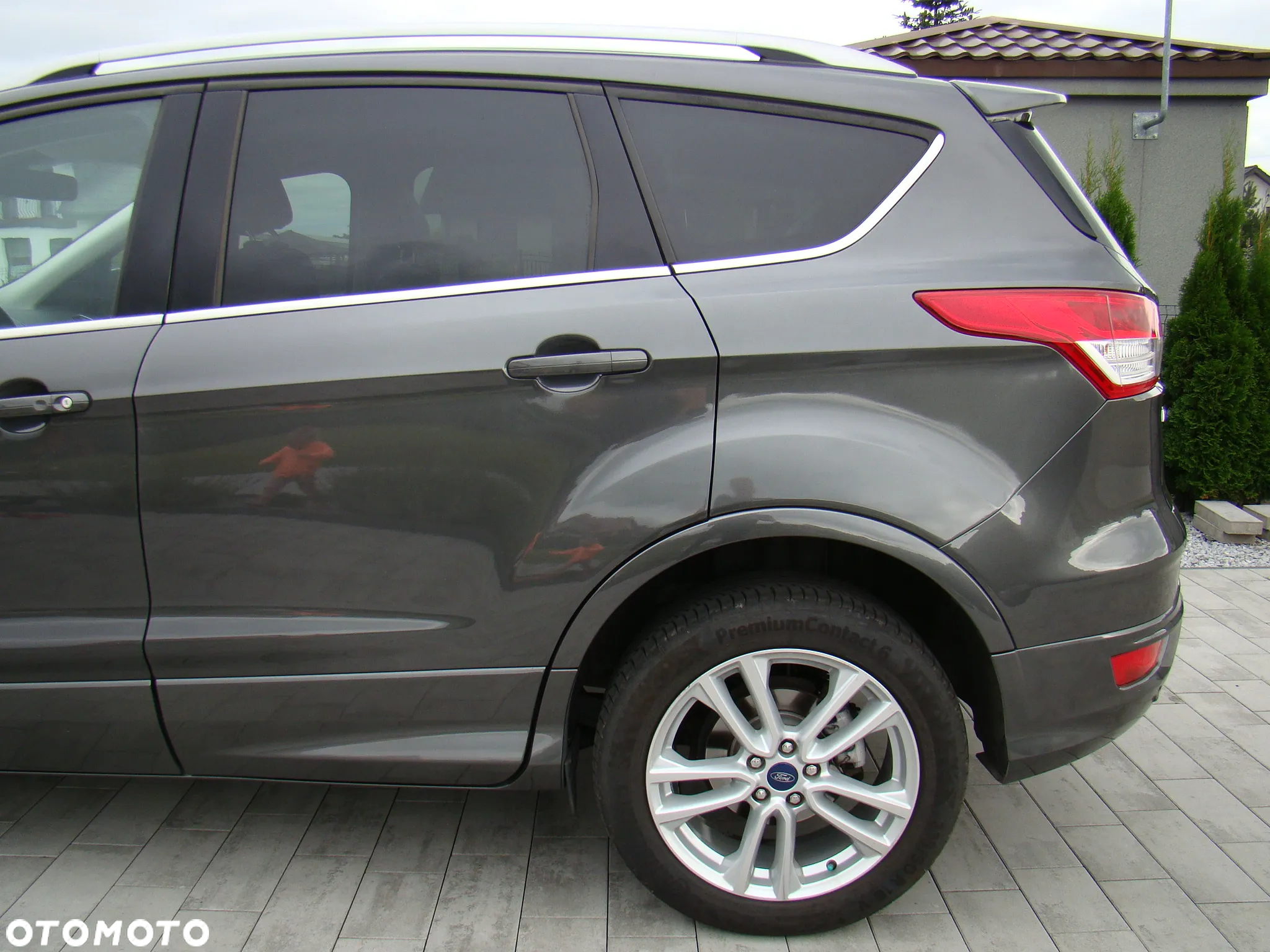 Ford Kuga 2.0 TDCi 4x4 Individual - 8