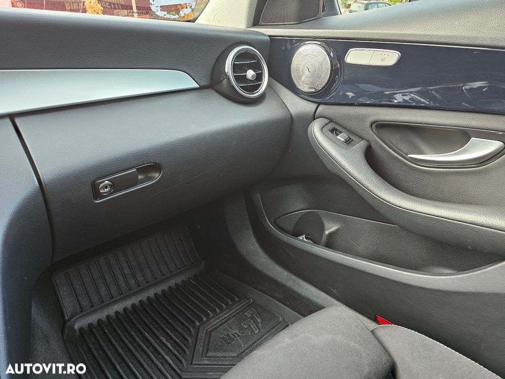 Mercedes-Benz C 200 d T-Modell Aut - 7