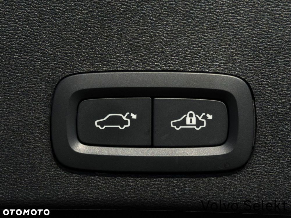 Volvo XC 40 - 29