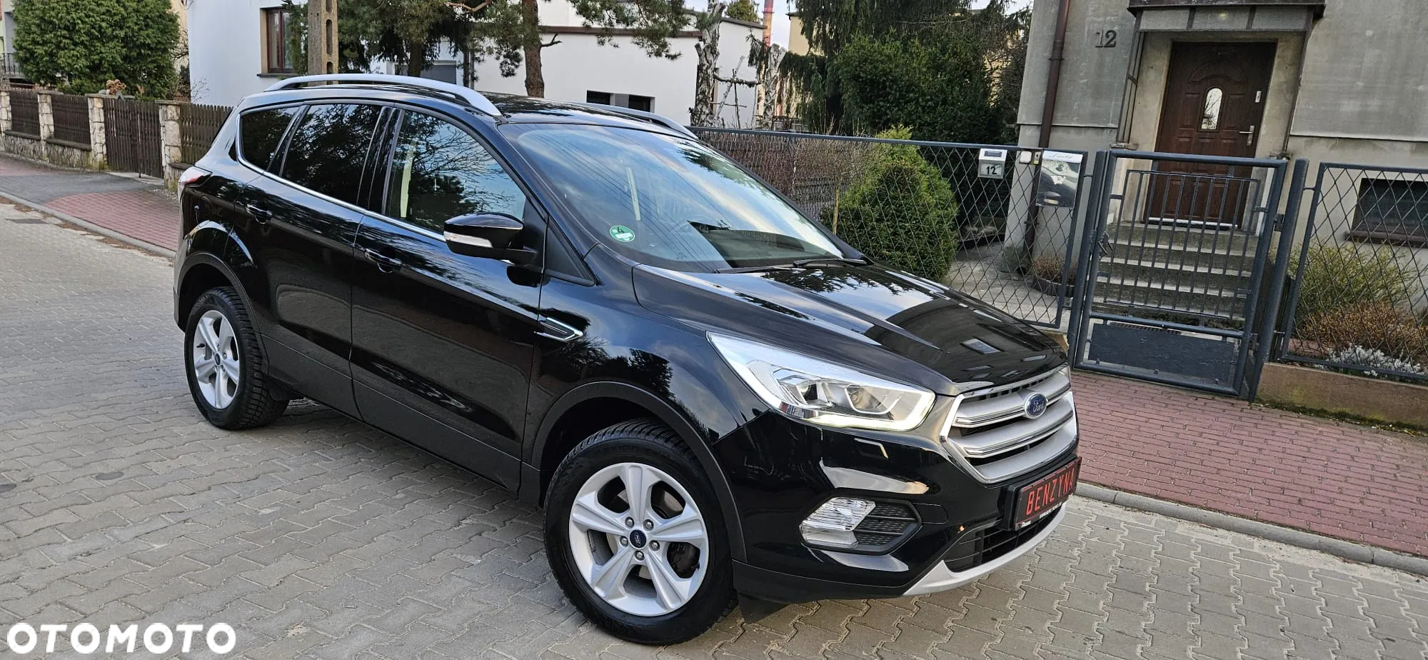 Ford Kuga 1.5 EcoBoost 2x4 Business Edition - 14