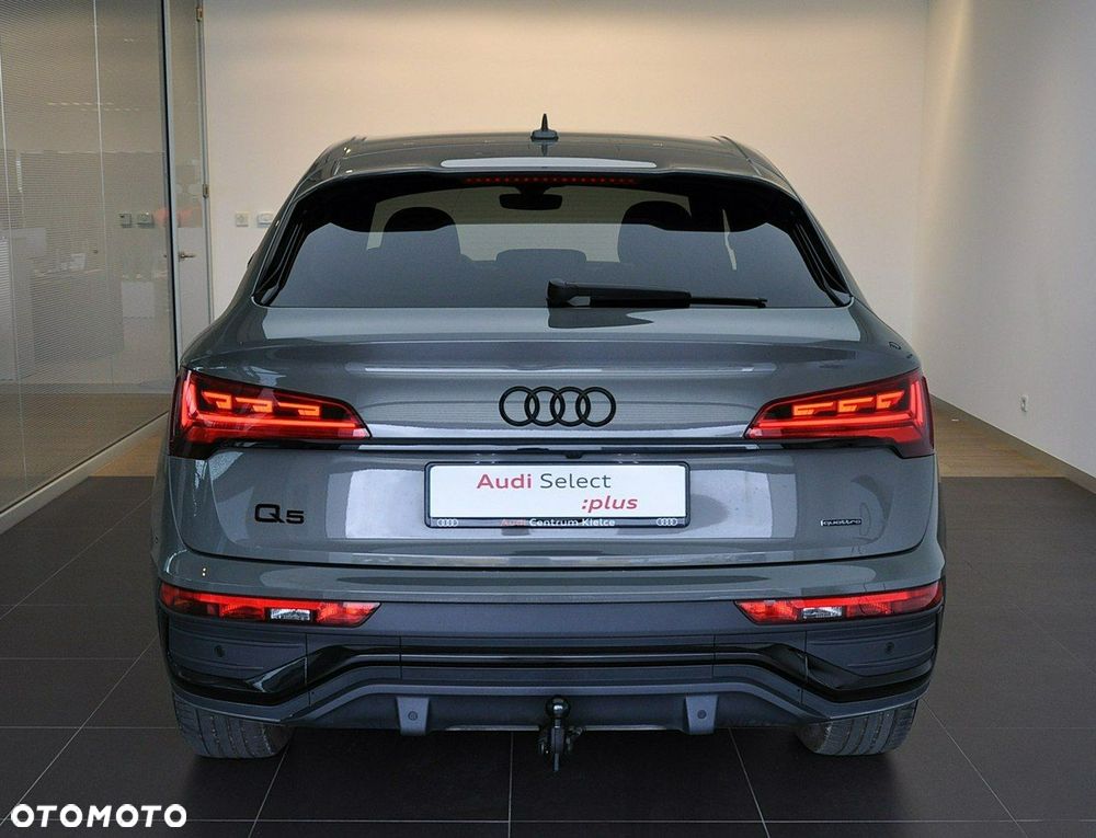 Audi Q5 Sportback - 3