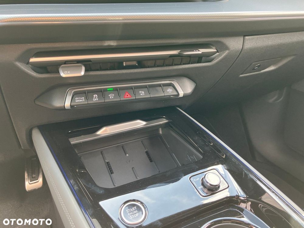 Audi Q3 - 21