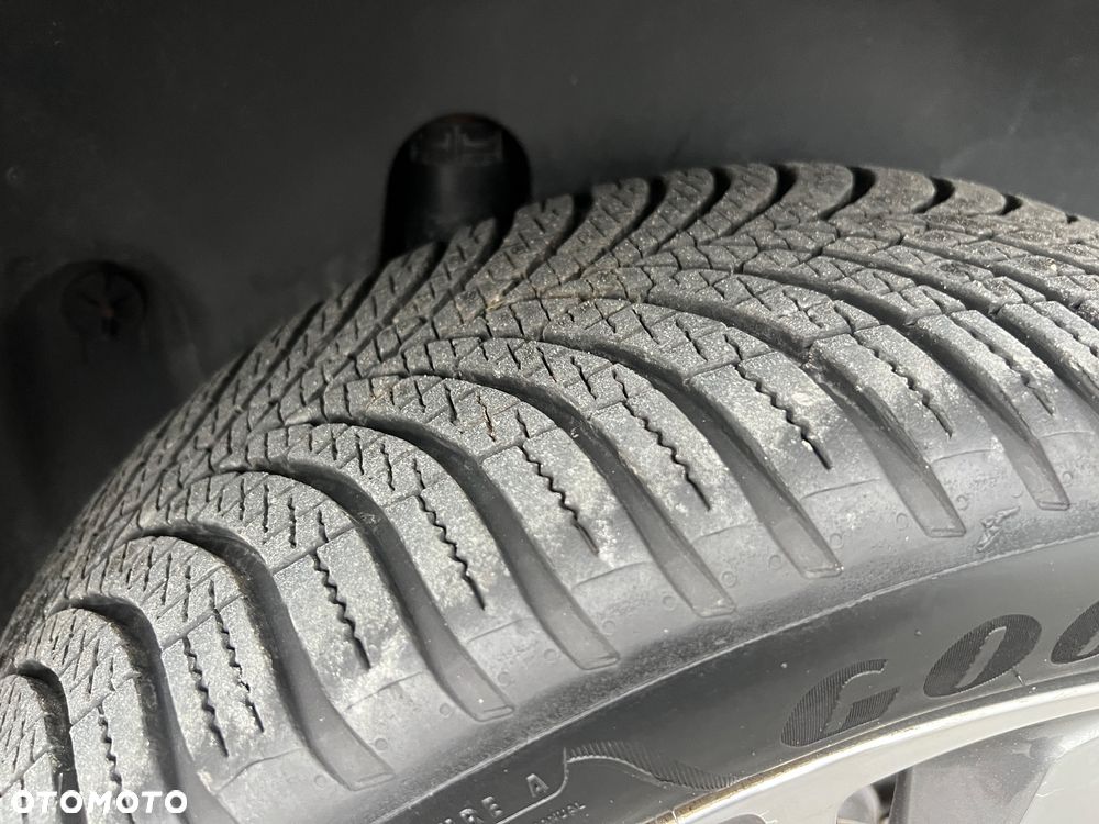 Peugeot 2008 PureTech 110 Stop&Start Allure - 13