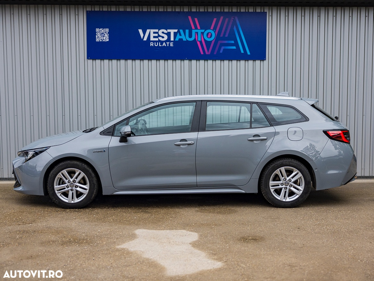Toyota Corolla 1.8 Hybrid Touring Sports Business Edition - 17