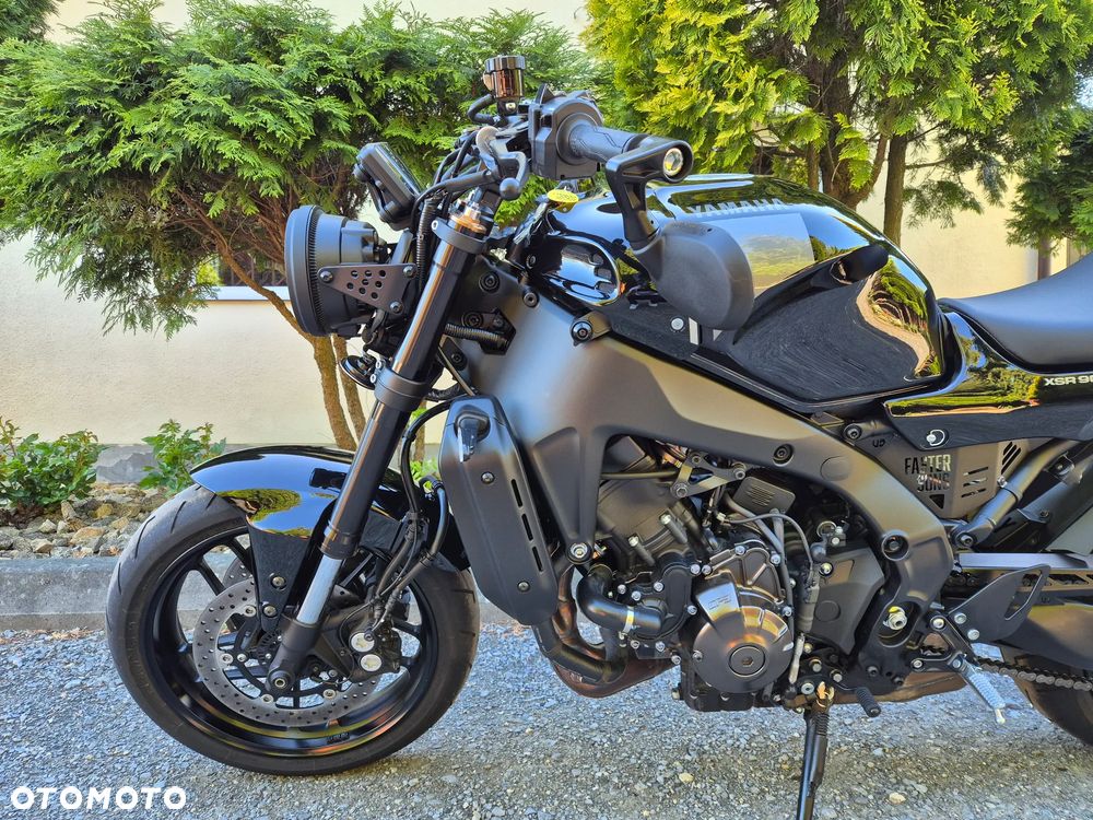 Yamaha XSR - 2