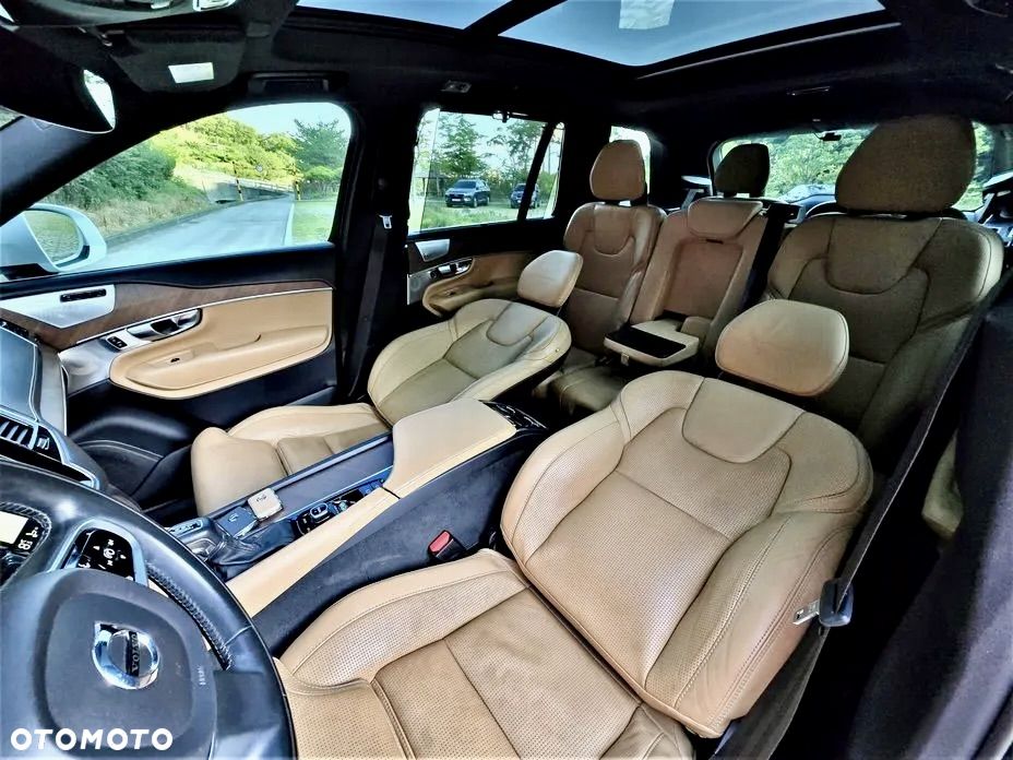 Volvo XC 90 - 14