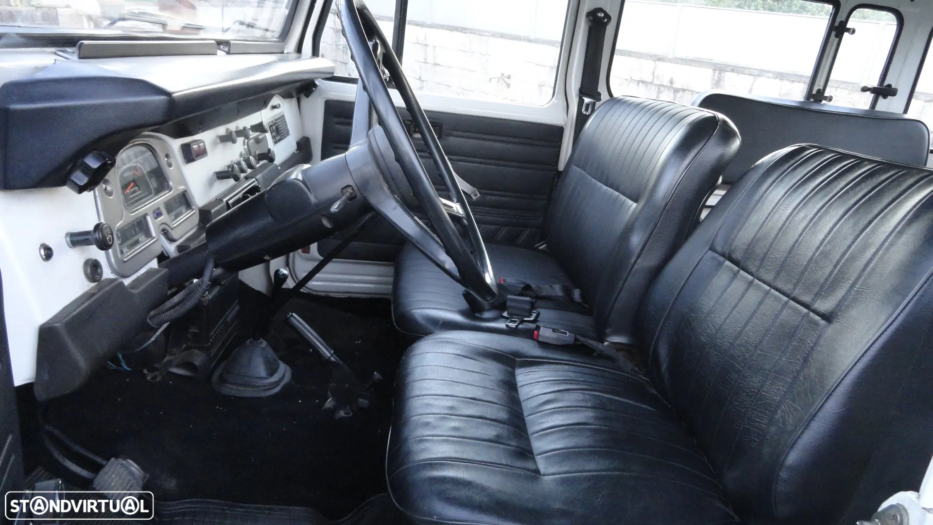 Toyota BJ 40 - 12