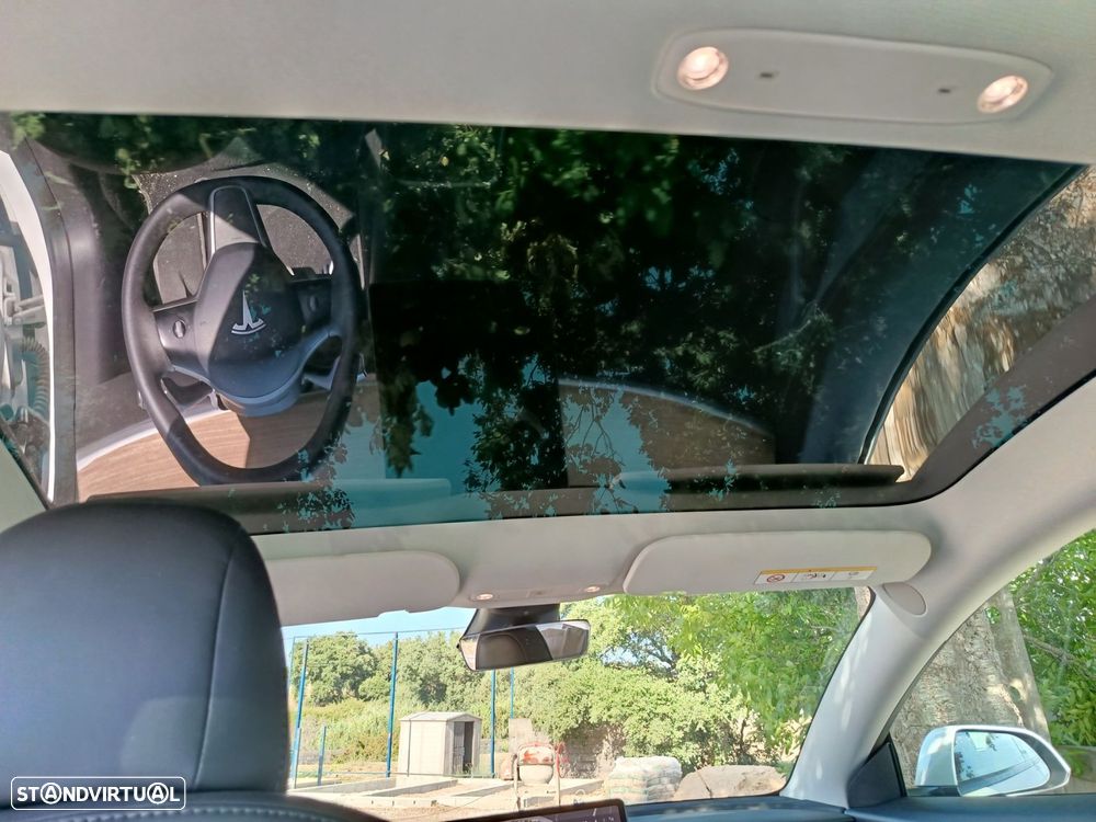 Tesla Model 3 Long-Range Dual Motor AWD - 15