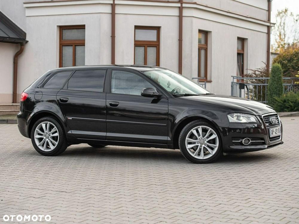 Audi A3 Sportback 2.0 TDI DPF S line Sportpaket (plus) - 17